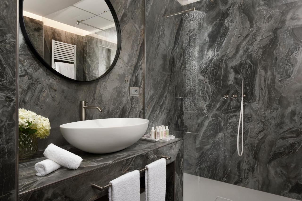 Bianca Relais Hotel Oggiono Bagian luar foto