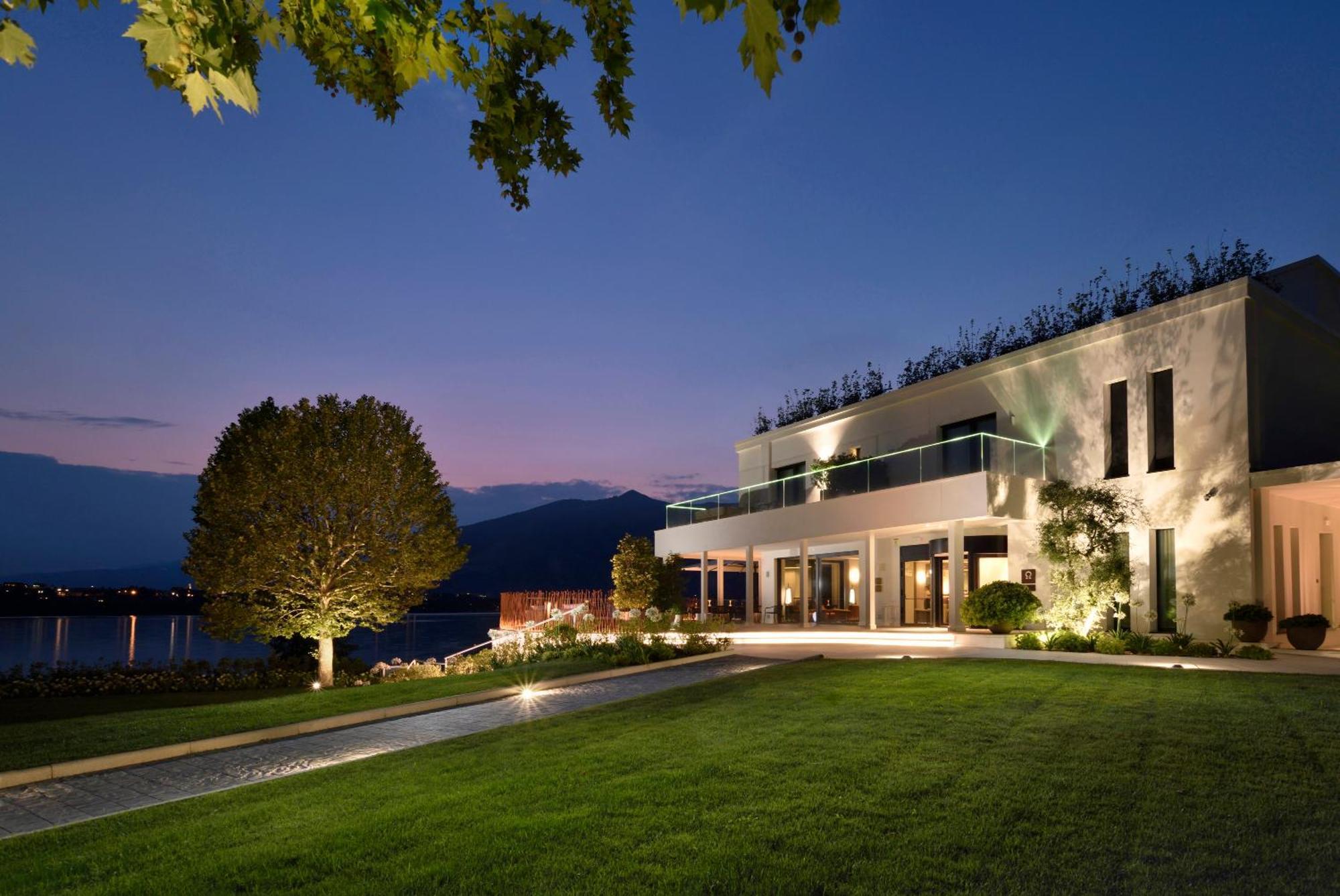 Bianca Relais Hotel Oggiono Bagian luar foto