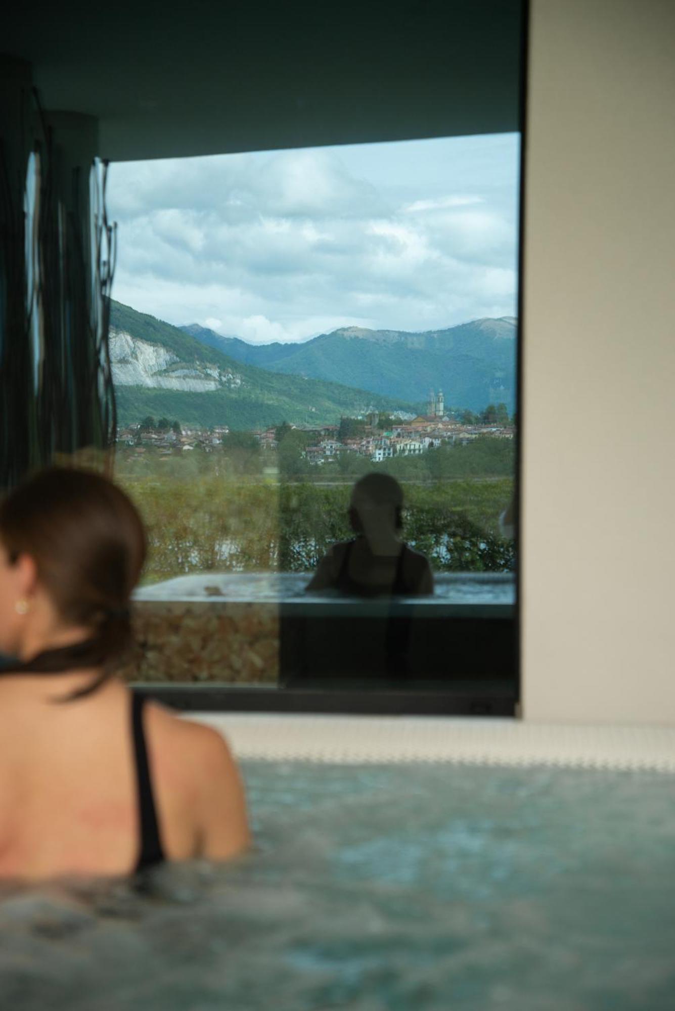 Bianca Relais Hotel Oggiono Bagian luar foto